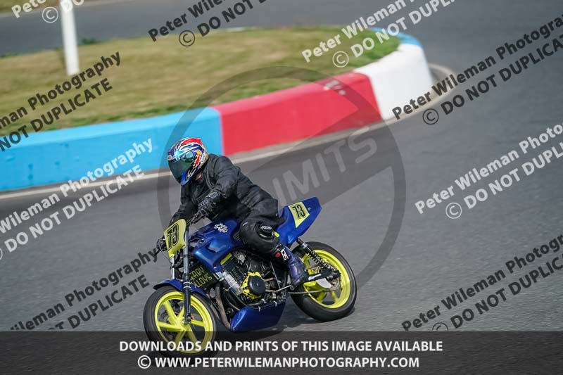enduro digital images;event digital images;eventdigitalimages;mallory park;mallory park photographs;mallory park trackday;mallory park trackday photographs;no limits trackdays;peter wileman photography;racing digital images;trackday digital images;trackday photos